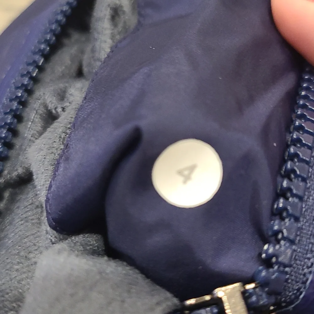 Lululemon No Rain No Gain Jacket Deep Indigo - Picture 10 of 15